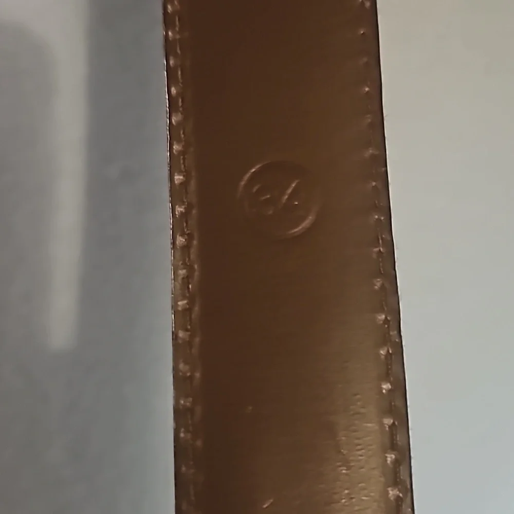 J Crew Moon Plaid Genuine Leather Belt sz 34 Brass hardware Pre-owned - Picture 5 of 10